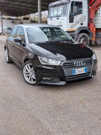 Audi A1 1.4 TDI ultra Sport BICOLORE