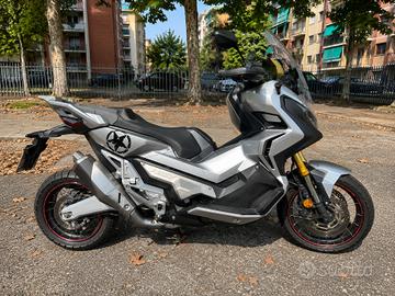 Honda X-ADV 750 - Seconda serie Molti Lavori Fatti