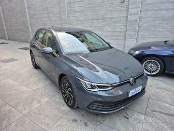VOLKSWAGEN Golf 1.0 eTSI EVO DSG Life