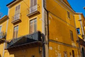 Appartamento con cantina