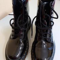Dr Martens vernice