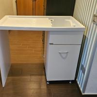 Mobile lavatoio con vaschetta e vano lavatrice