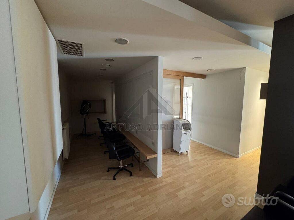 Immobile di 85 m² con 3 locali a Fonte - Altro