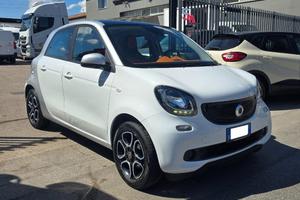 SMART ForFour 70 1.0 Passion