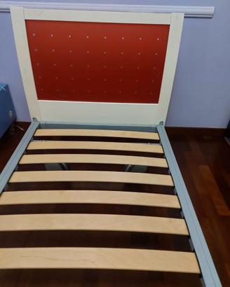 Letto singolo di design