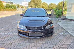 Mitsubishi Lancer Evolution IX