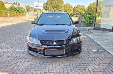 Mitsubishi Lancer Evolution IX