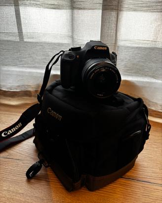 Canon EOS 1200D + borsa - PARI AL NUOVO
