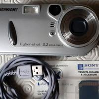 SONY DSC-P72