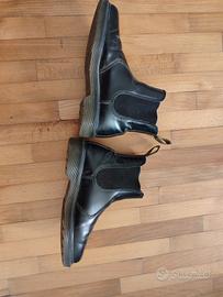 DR. Martens Chelsea