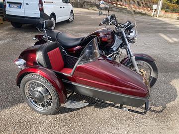 Guzzi California.ev Sidecar