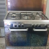 CUCINA IN ACCIAIO