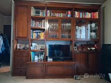 mobile in noce massiccio pi tavolo e 4 sedie