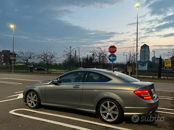 Mercedes c 220 coupe
