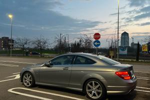 Mercedes c 220 coupe