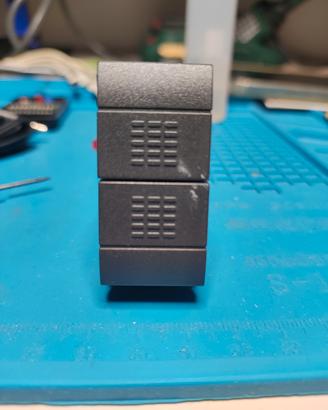 BTicino doppio pulsante (no interblocco) L4036