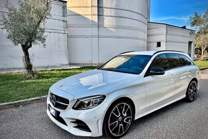 Mercedes C300d 4Matic Premium AMG