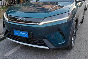 BYD Atto 2 DMi 212 CV come nuova