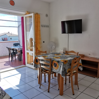 NUMANA - Bilocale con ampio terrazzo e posto auto