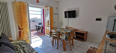 NUMANA - Bilocale con ampio terrazzo e posto auto