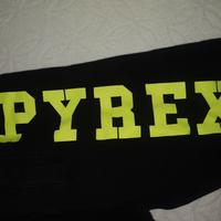 Bermuda Pyrex e Adidas