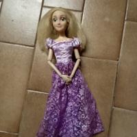 bambola Rapunzel usata