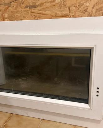Finestra PVC bianca 100 x 65 cm – vetrocamera