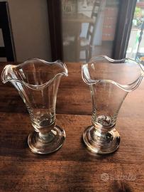 Coppia di calici vintage in cristallo per dessert