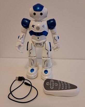 Robot telecomandato balla e si muove