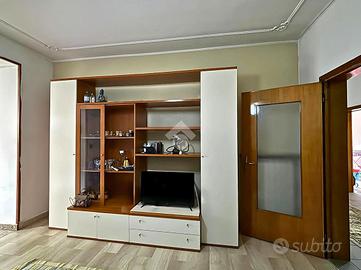 4 LOCALI A BERZO INFERIORE