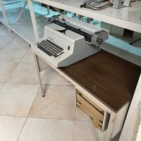 Macchina da scrivere