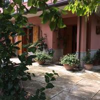 Villa indipendente con giardino privato