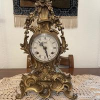 Orologio da tavolo anni 60 bronzo stile barocco