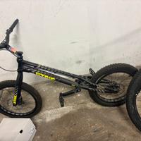 Bike trial juste