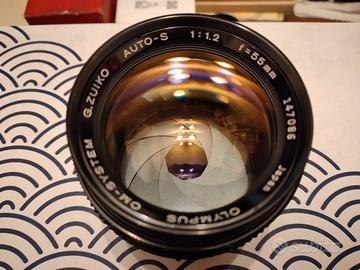OLYMPUS G.ZUIKO 55 f 1.2 OM System Luminoso
