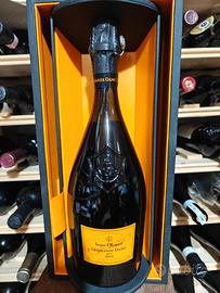 Champagne Veuve Clicquot La Grande Dame 2004 Brut