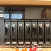 QNAP 8 bay - 8 dischi / SSD