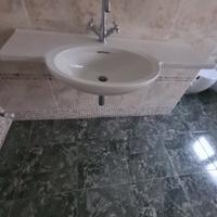 lavandino in ceramica  - sanitari