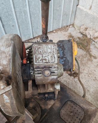 Troncatrice Pedrazzoli Brown 250