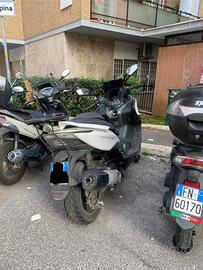 Kymco xciting 400i