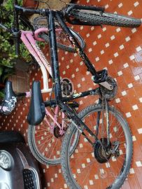 Due bici in blocco uomo- donna