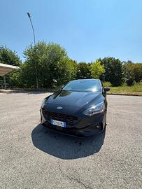 Ford Focus st-Line 1.5 120 cv