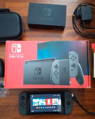 Nintendo Switch + Accessori