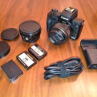 Canon EOS M50 + Obiettivo 15-45 + Accessori