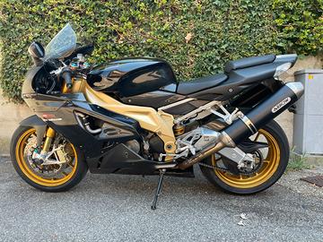 Aprilia rsv 1000 factory 2007