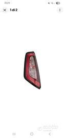 faro posteriore dx punto evo
