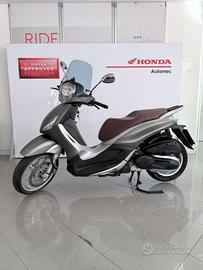 Piaggio Beverly 350