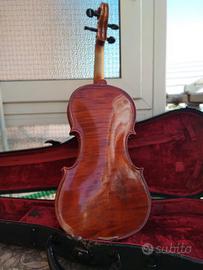 Violino 4/ 4 .  Mod. J. Guarnerius Germany