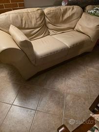 Divano in pelle 2 posti