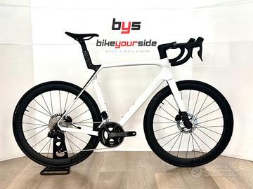 Trek MADONE SL 6 8 Gen | 105 Di2 Ruota Carbon 50mm